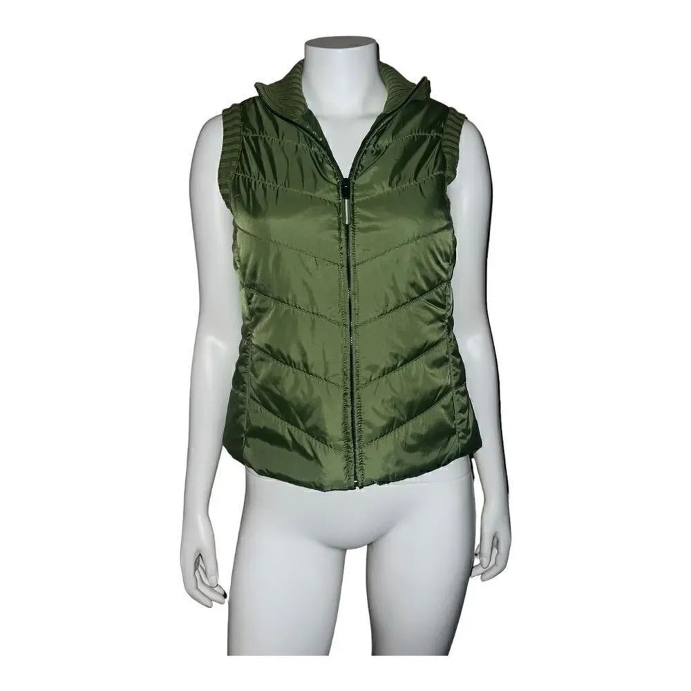 Esprit Women's Green Vest Lined Inner Pockets Medium NWOT